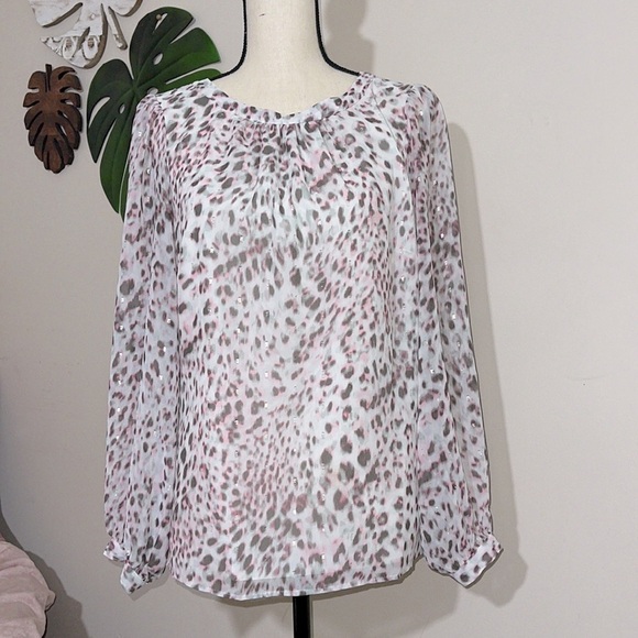 Talbots Pink Snow Leopard Popover Blouse Sz. S - Picture 9 of 15